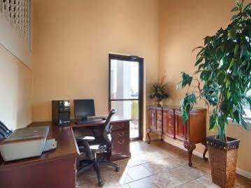 Hotel Western Russellville